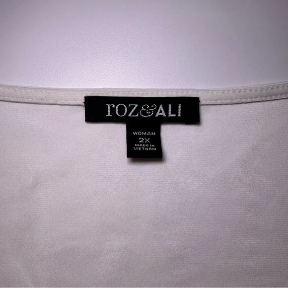 ROZ & ALI SLEEVELESS BLOUSE woman’s size 2X White Pleated Neckline Double Lined - Picture 7 of 10